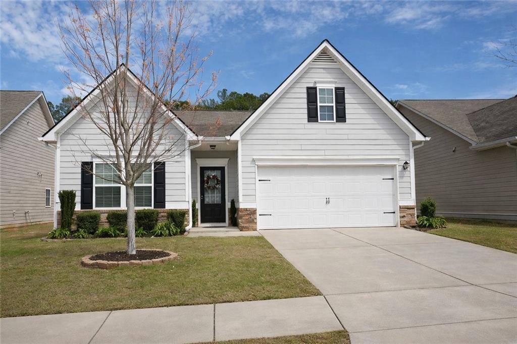 104 Thomaston St., Newnan, GA 30263