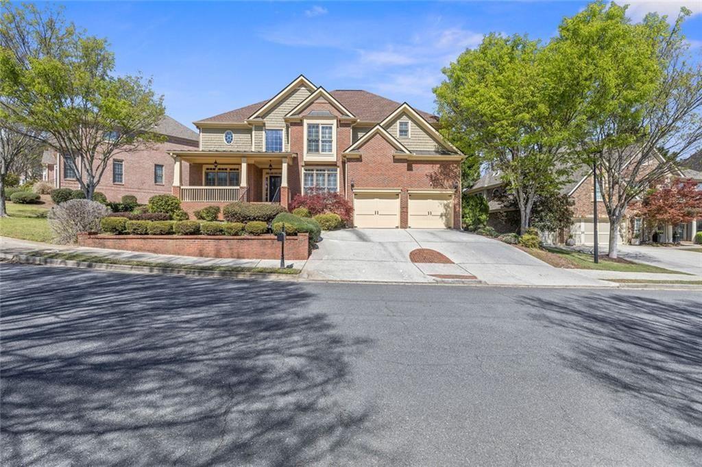 4530 Oak Brook Dr., Smyrna, GA 30082