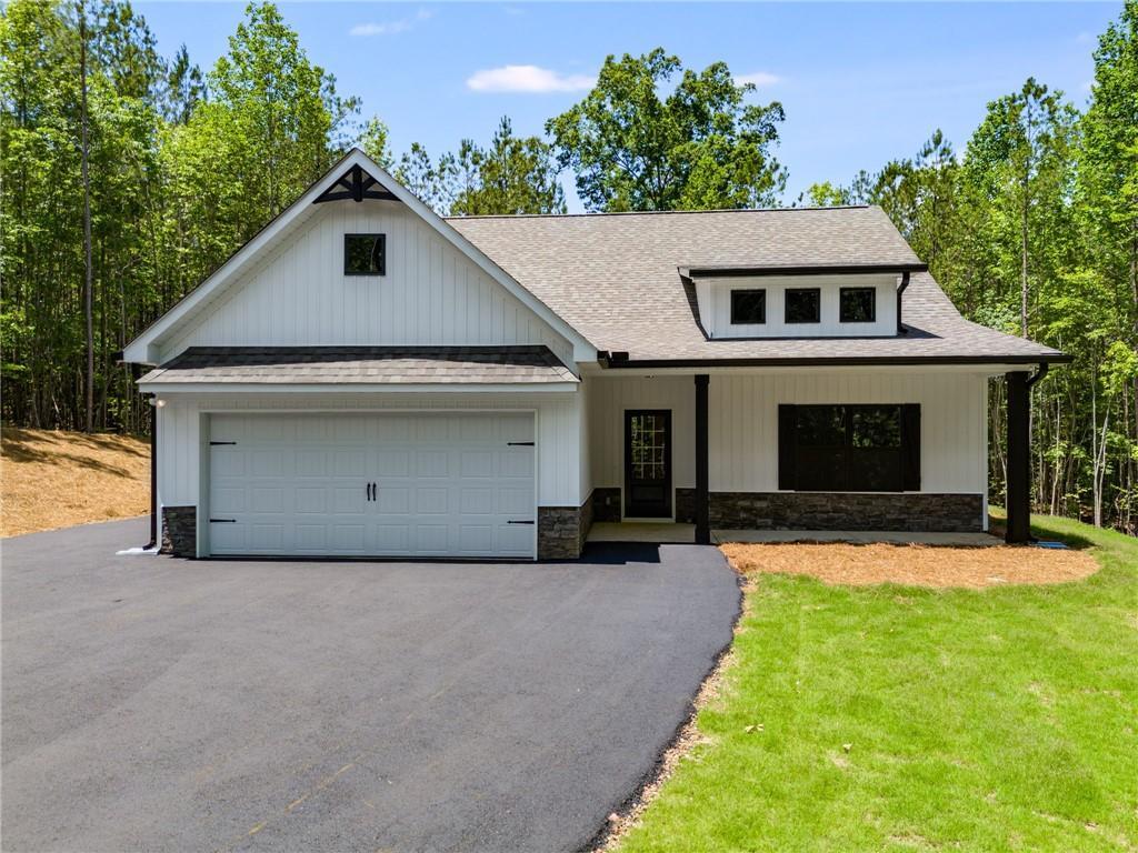 3A Relay Rd., Silver Creek, GA 30173