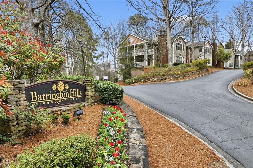 112 Barrington Hills Dr., Atlanta, GA 30350