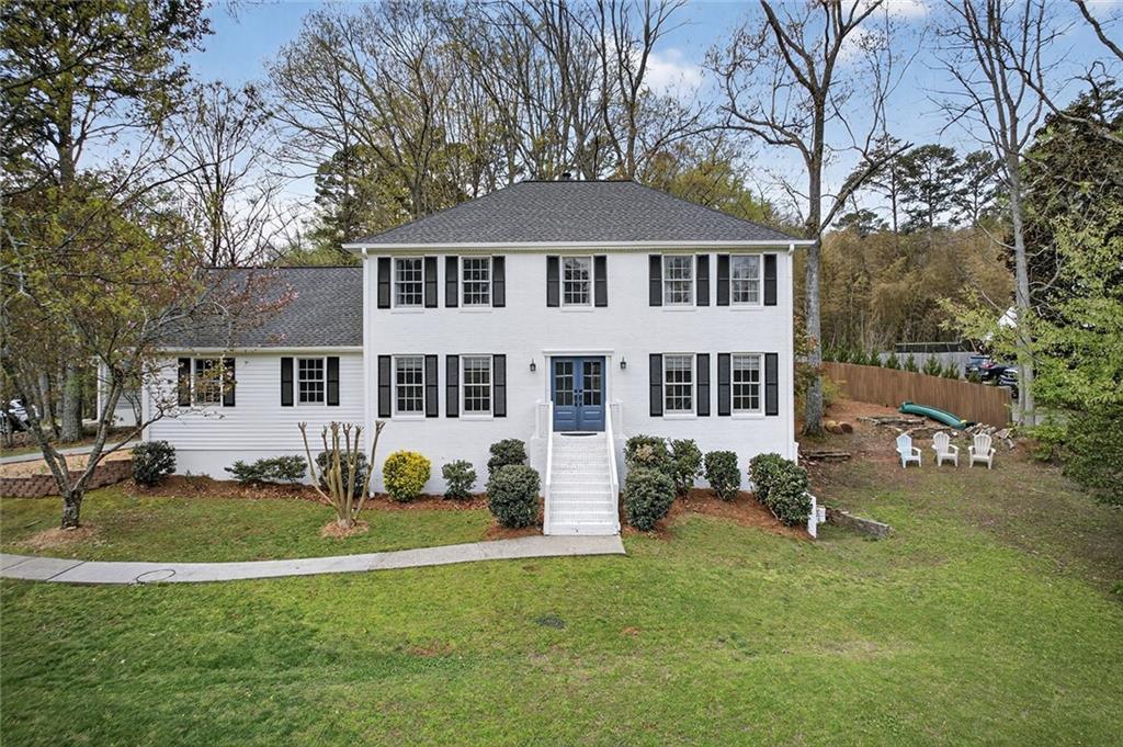 1199 Ashley Lake Dr., Marietta, GA 30062