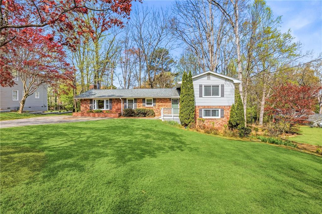 5398 Harris Cir., Atlanta, GA 30338