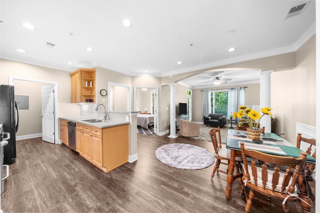 2103 Stratford Commons, Decatur, GA 30033