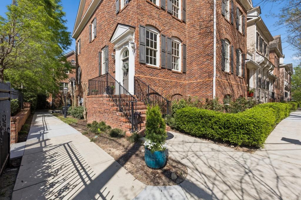 3585 Roxboro Rd. #6, Atlanta, GA 30326