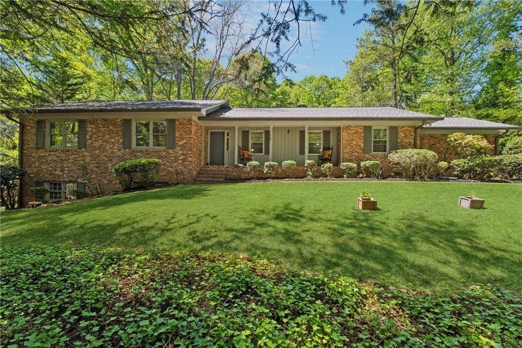 1387 Springdale Rd., Gainesville, GA 30501