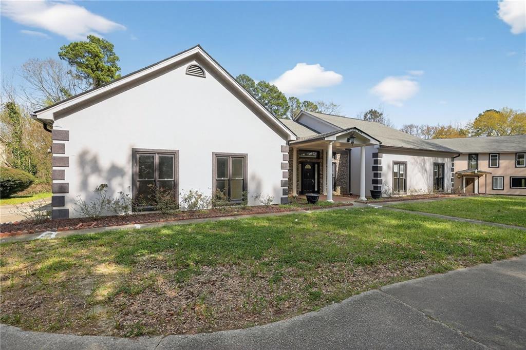 2320 Copper Trail Ln., Buford, GA 30519