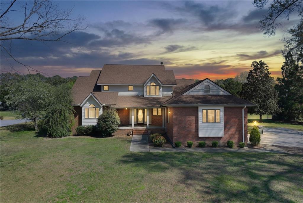 317 Shenandoah Dr., Calhoun, GA 30701