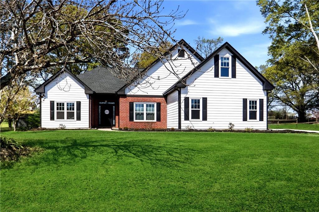 370 Olde Wick Tr., Hoschton, GA 30548