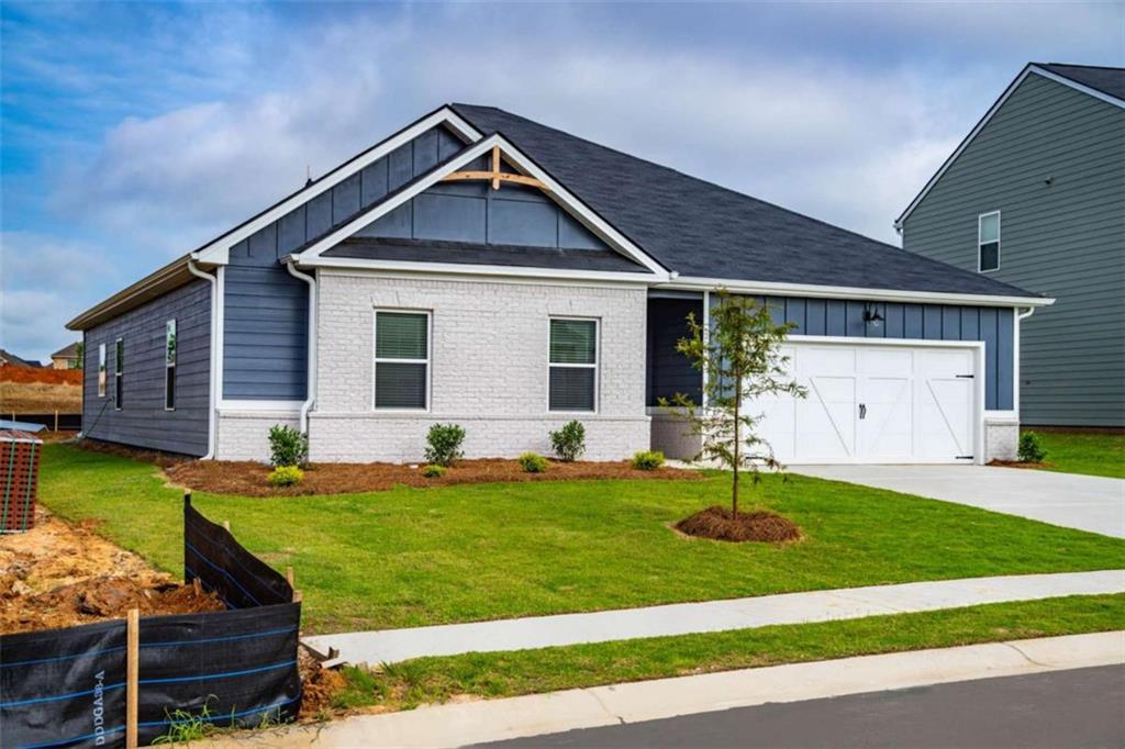 102 Scarecrow Ln., Perry, GA 31069