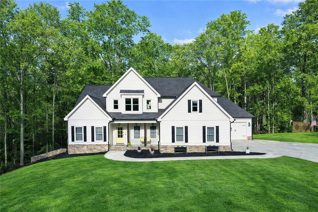 1010 Darby Ford Ln., Ball Ground, GA 30107