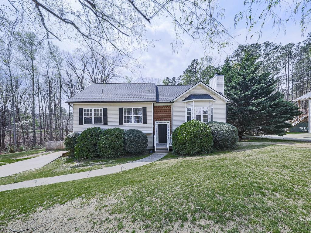 244 Stonehenge Dr., Dallas, GA 30157