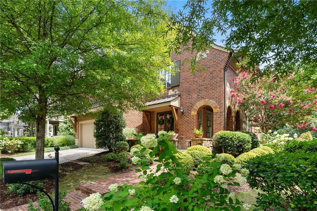 7240 Samples Field Rd., Cumming, GA 30040