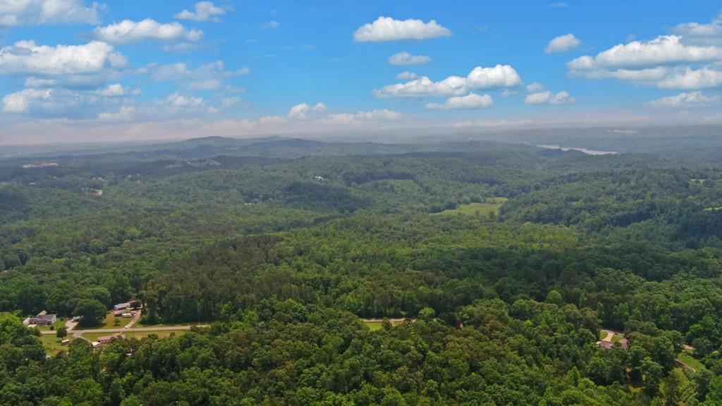 6755 Jake Kemp Rd., Murrayville, GA 30564