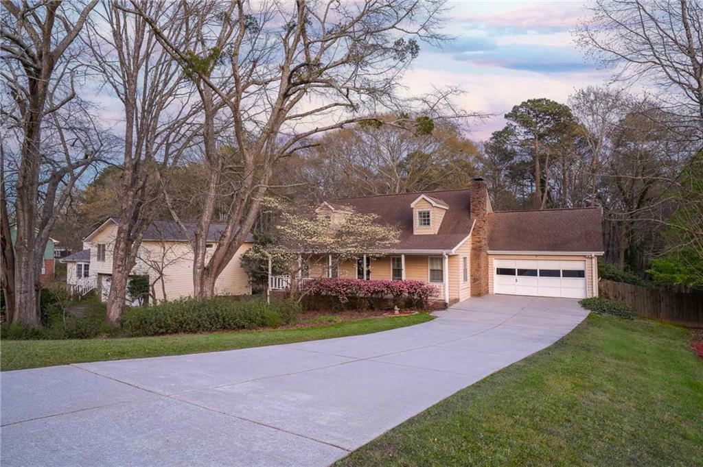 4354 Riverside Dr., Lilburn, GA 30047