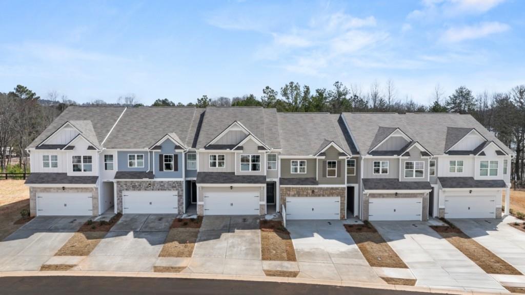 4153 Kestrel Ct., Gainesville, GA 30506