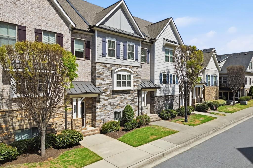 557 Henry Dr., Marietta, GA 30064