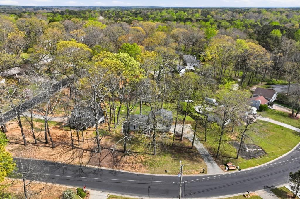 4002 Summer Pl., Snellville, GA 30039