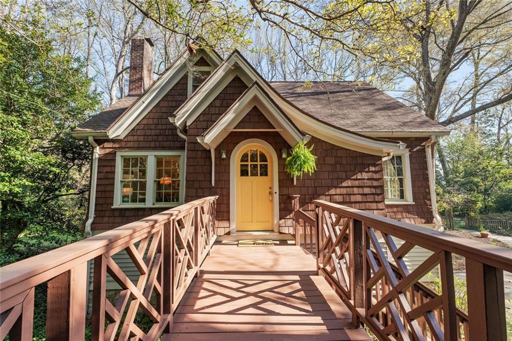 335 Winnona Dr., Decatur, GA 30030