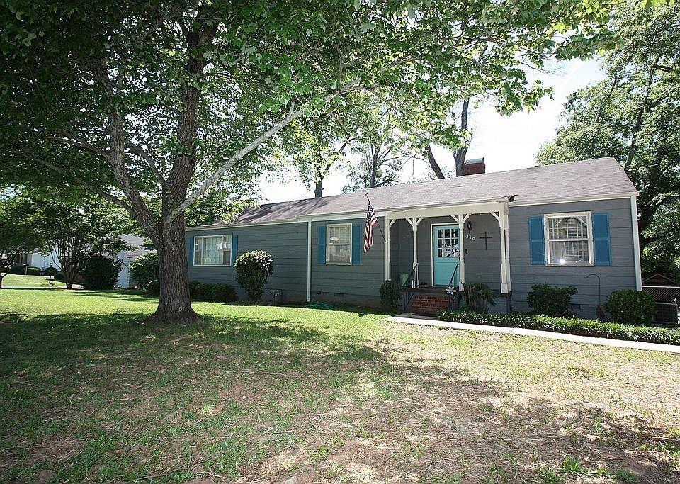 310 N Lee St., Lagrange, GA 30240