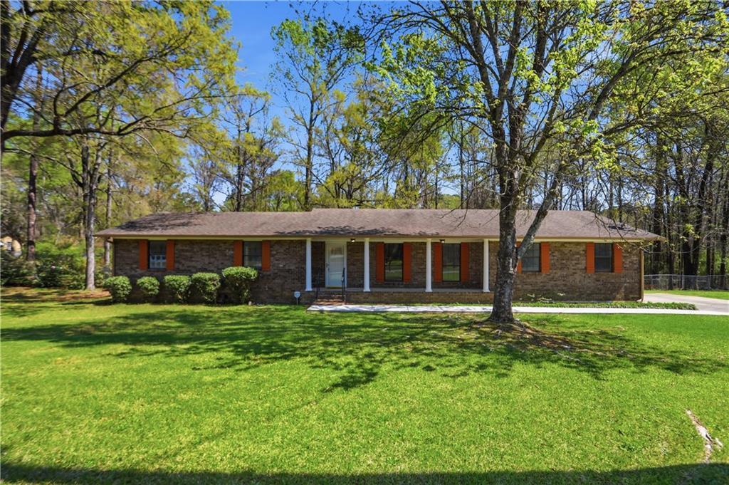 256 Jefferson Cir., Macon, GA 31220