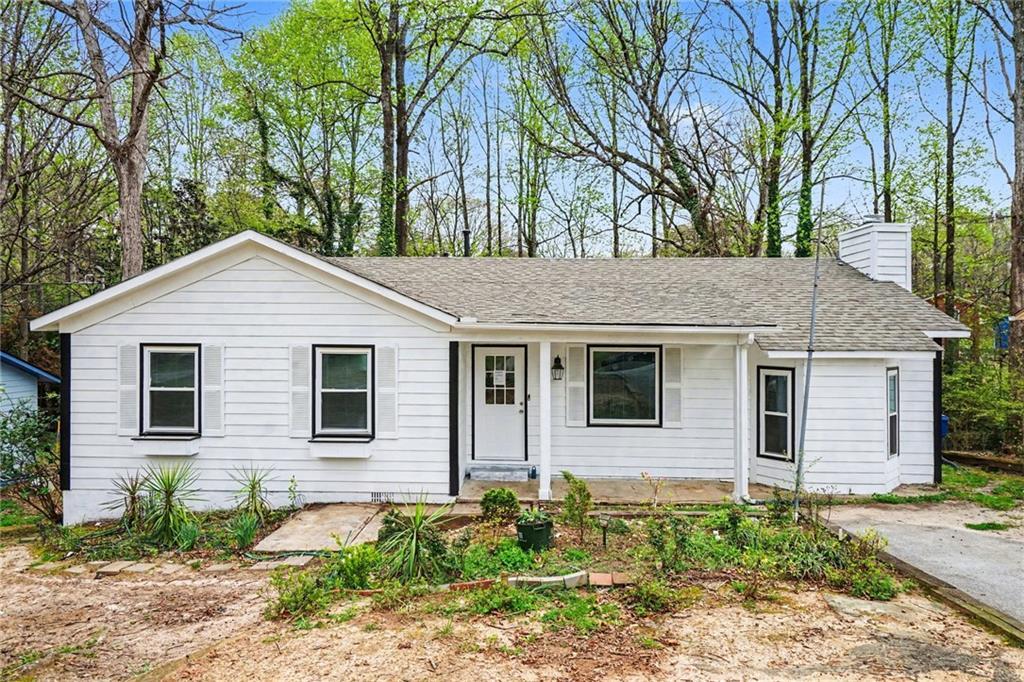 400 Hemlock Dr., Lawrenceville, GA 30046