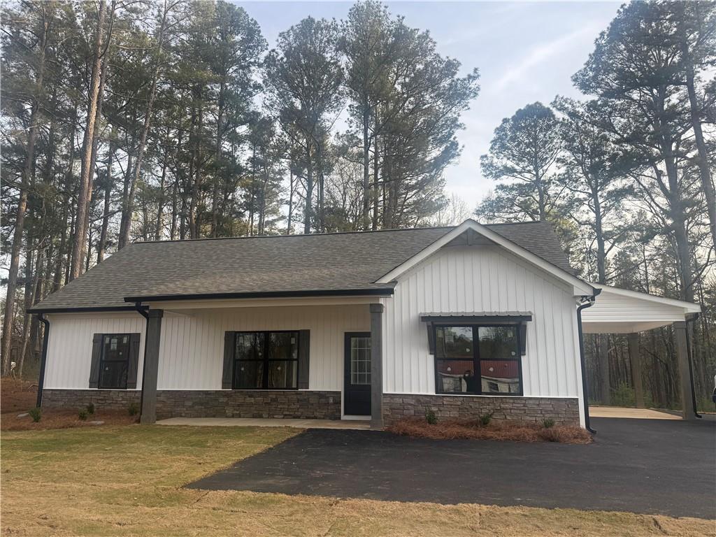 1955 Goldmine Rd., Dallas, GA 30157