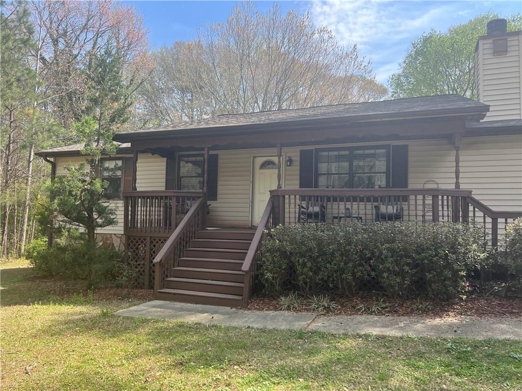 90 Windsong Ct., Stockbridge, GA 30281