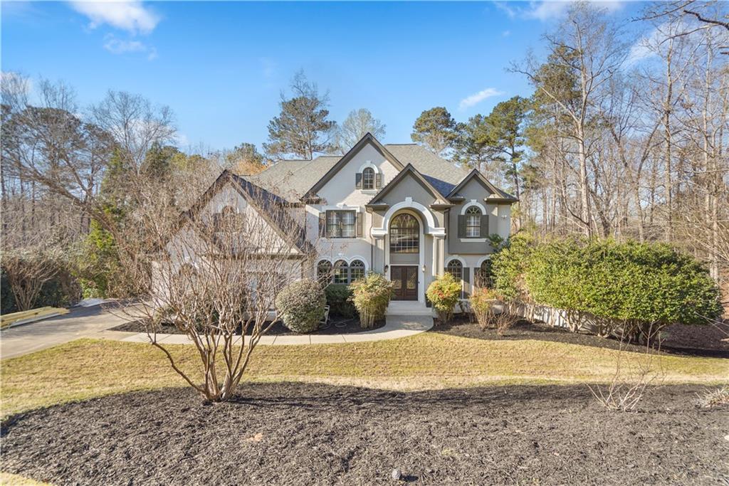 715 Fawn Ridge Ct., Roswell, GA 30075
