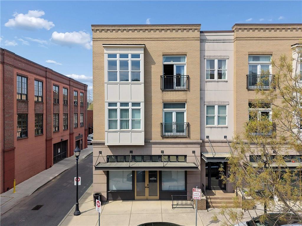 933 Garrett St. #304, Atlanta, GA 30316