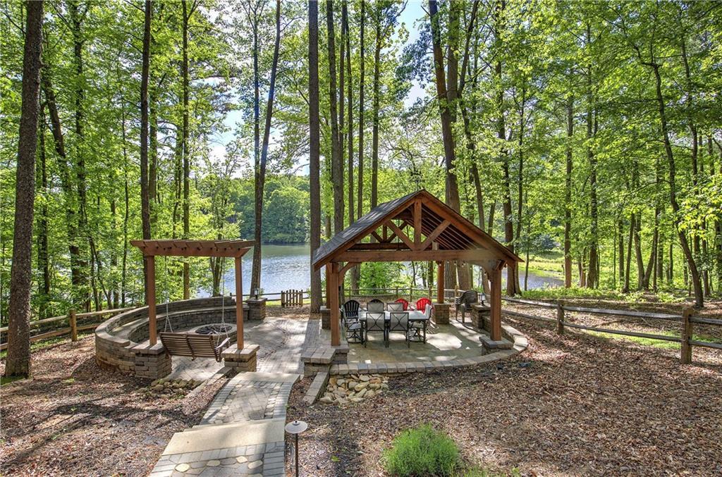 181 Fox Den Cir., Jasper, GA 30143