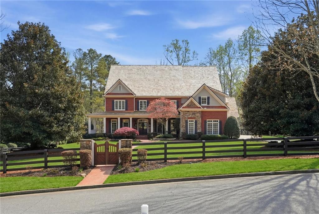 800 Owens Lake Rd., Milton, GA 30004