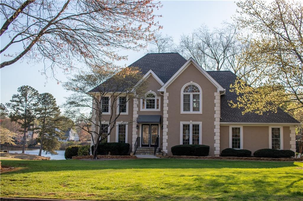 12010 Wexford Club Dr., Roswell, GA 30075