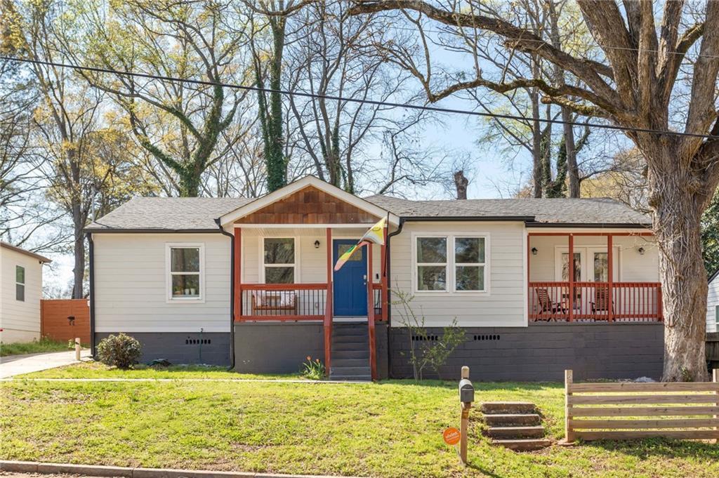 1393 Byrere Ter., Atlanta, GA 30310