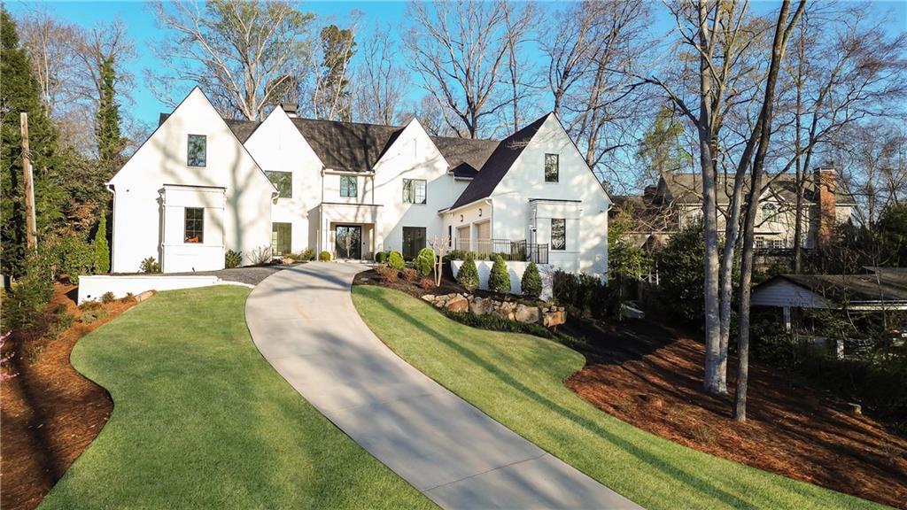 4580 Peachtree Dunwoody Rd., Sandy Springs, GA 30342