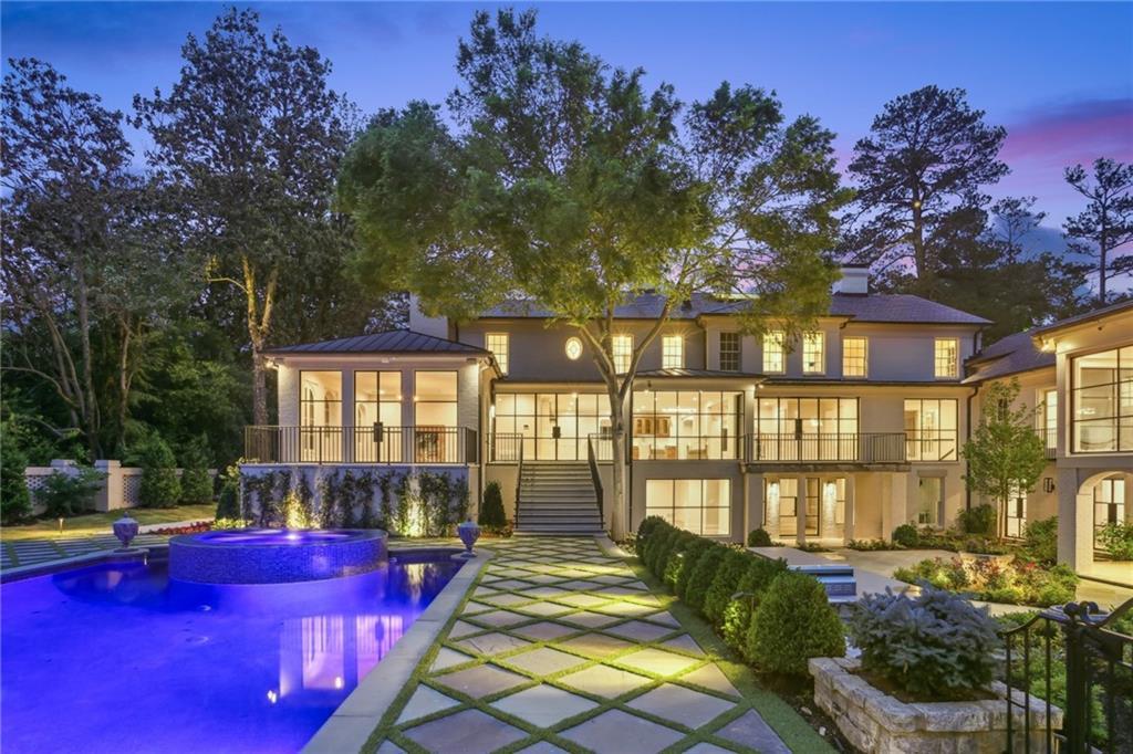 3625 Tuxedo Rd., Atlanta, GA 30305