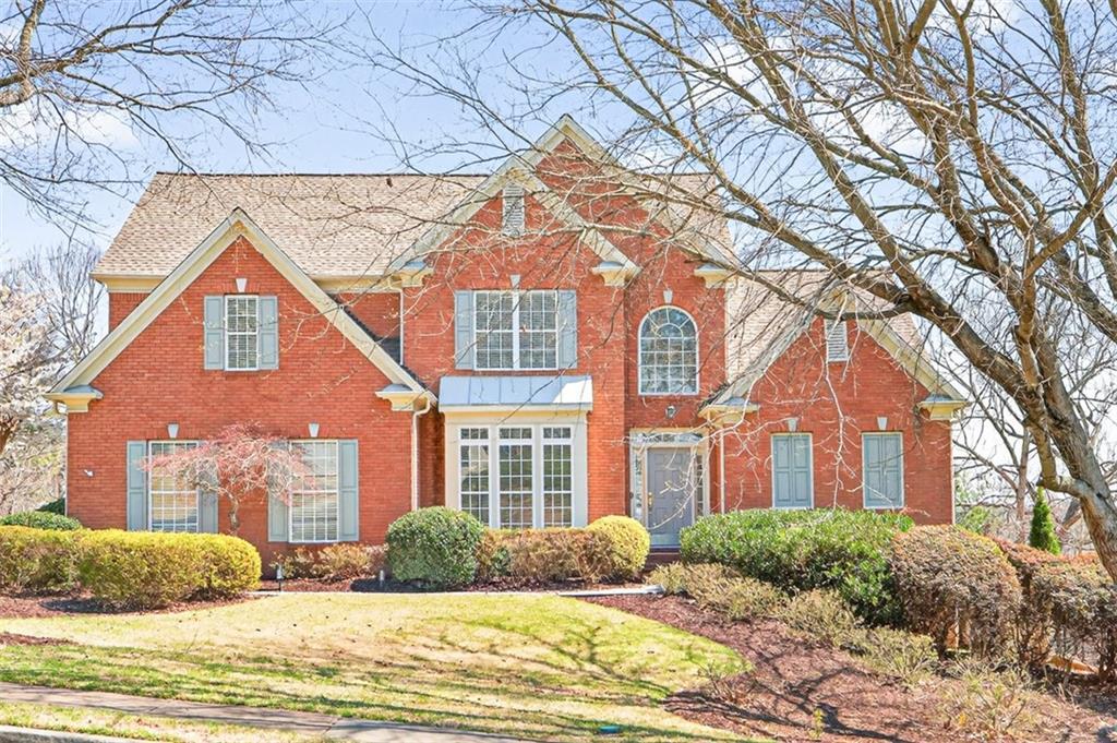 5395 Harbury Ln., Suwanee, GA 30024