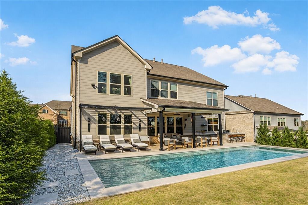 3820 Mabry Ridge Dr., Buford, GA 30518