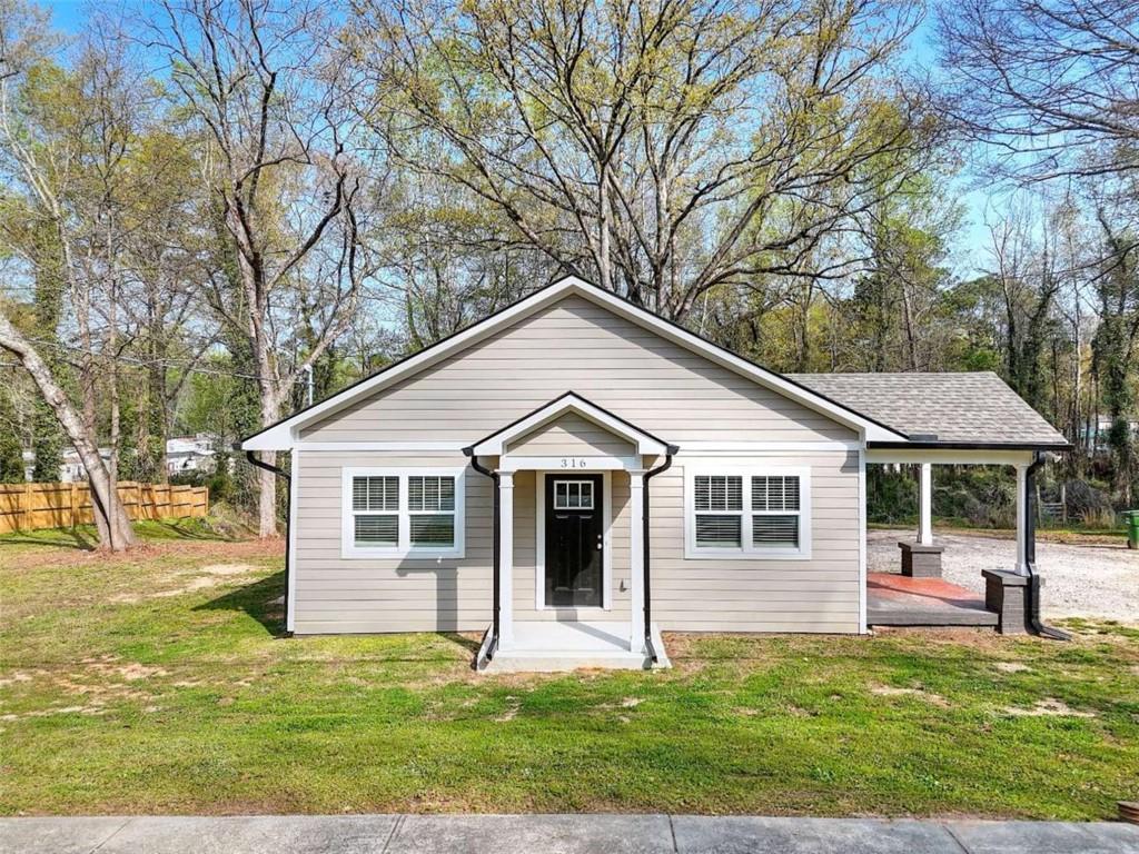 316 Walker Dr., Monroe, GA 30655
