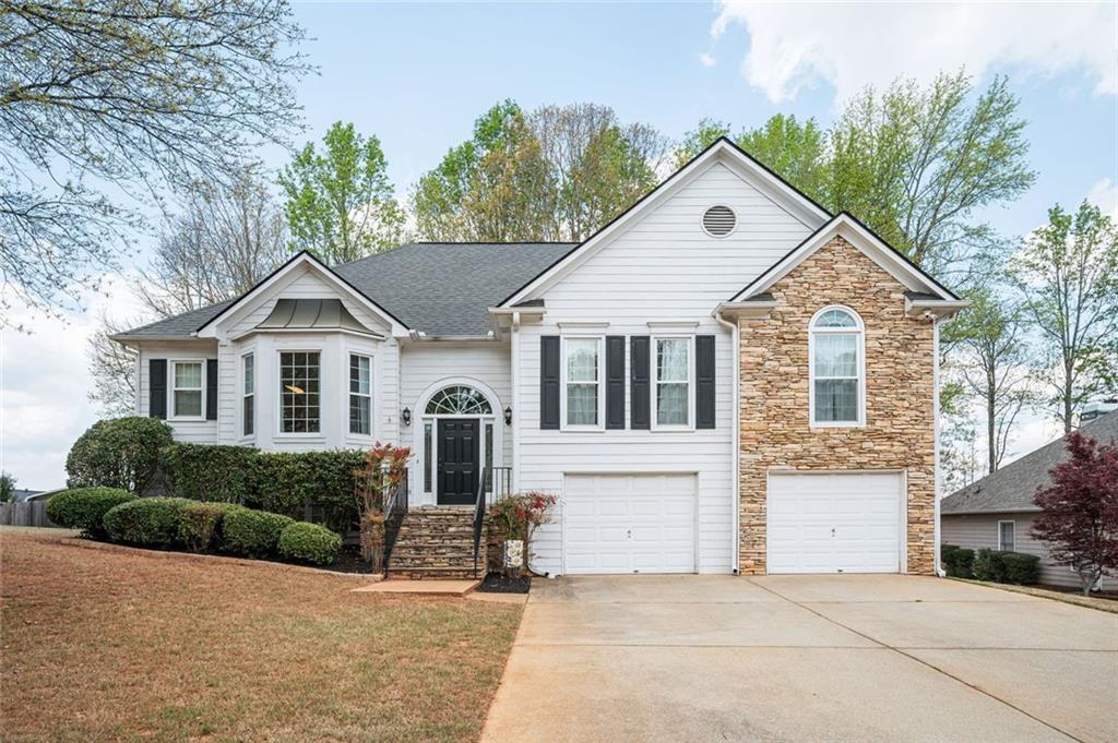 431 Valleyside Dr., Dallas, GA 30157