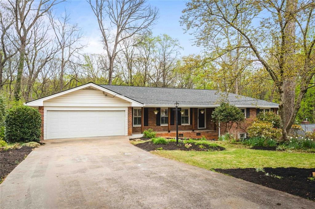 2479 Landeau Cir., Tucker, GA 30084