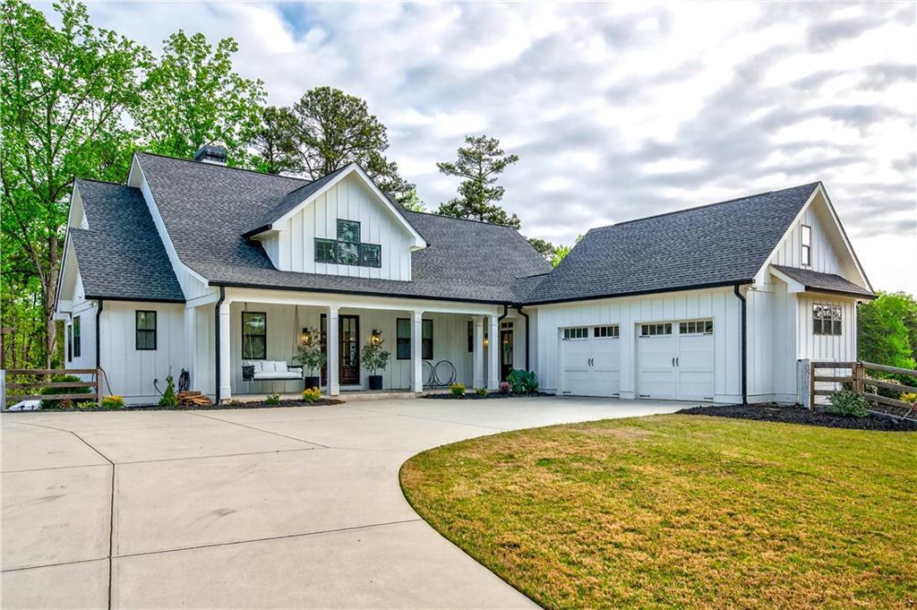 6570 Crestwood Peninsula, Flowery Branch, GA 30542