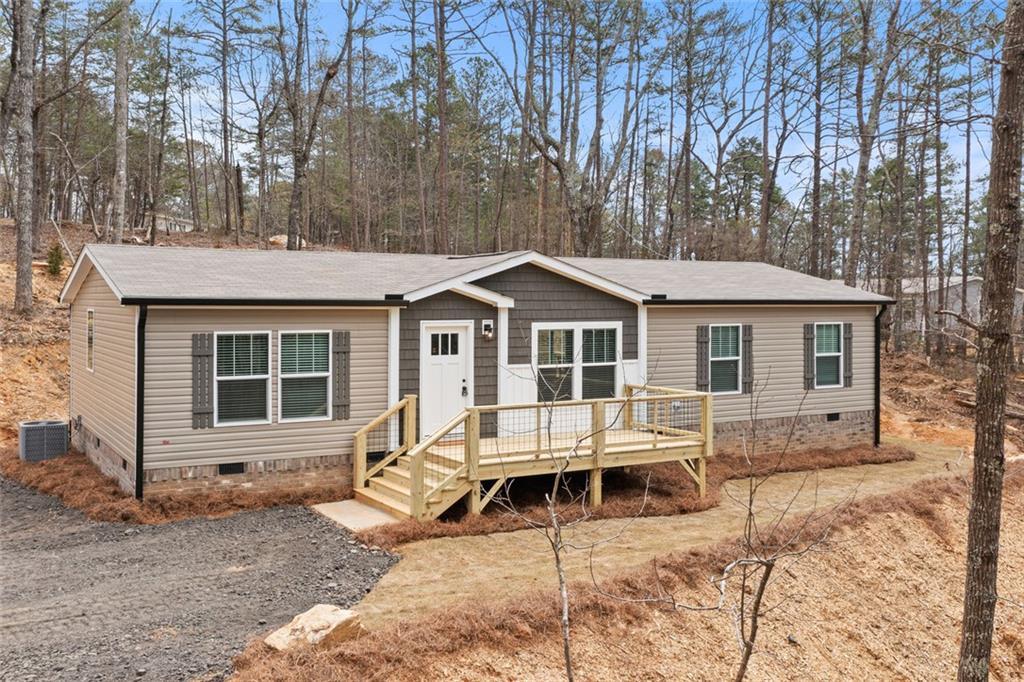 1204 Rockhouse Rd., Waleska, GA 30183