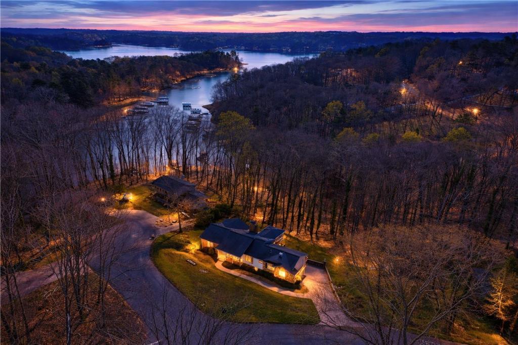 3302 Hickory Point, Gainesville, GA 30506