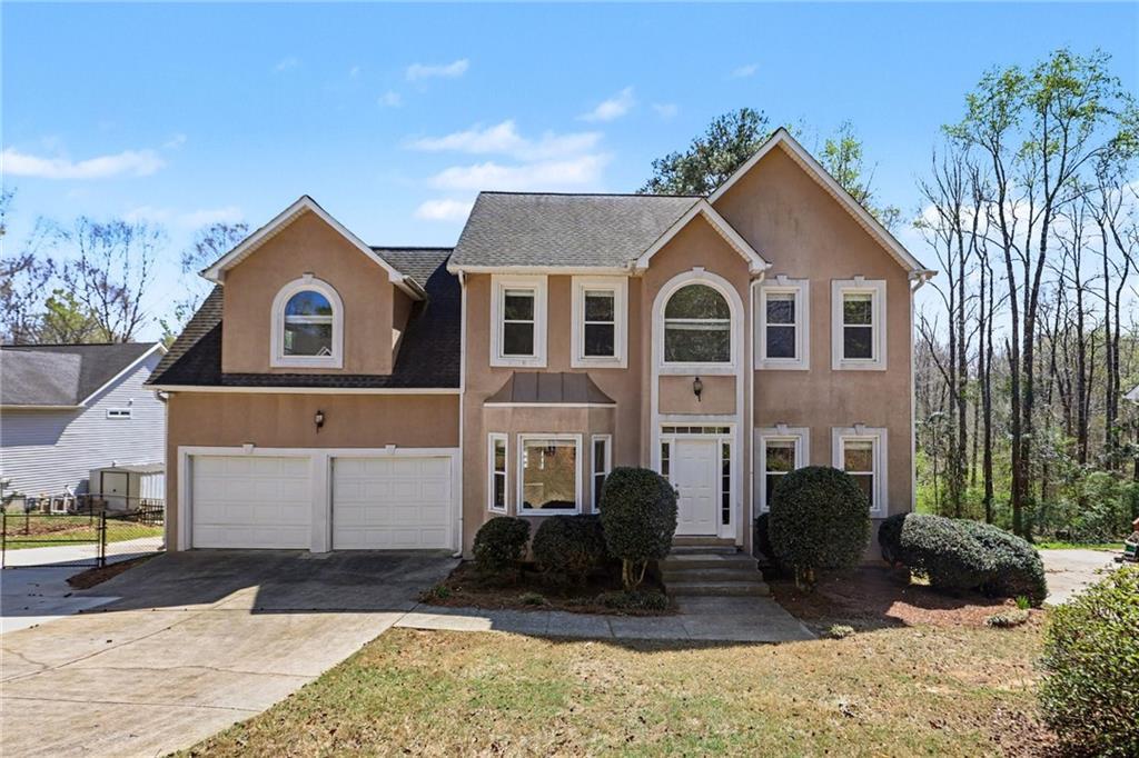 316 Hollow Springs Dr., Hiram, GA 30141