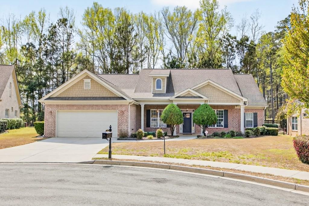2607 Misty Rose Ln., Loganville, GA 30052