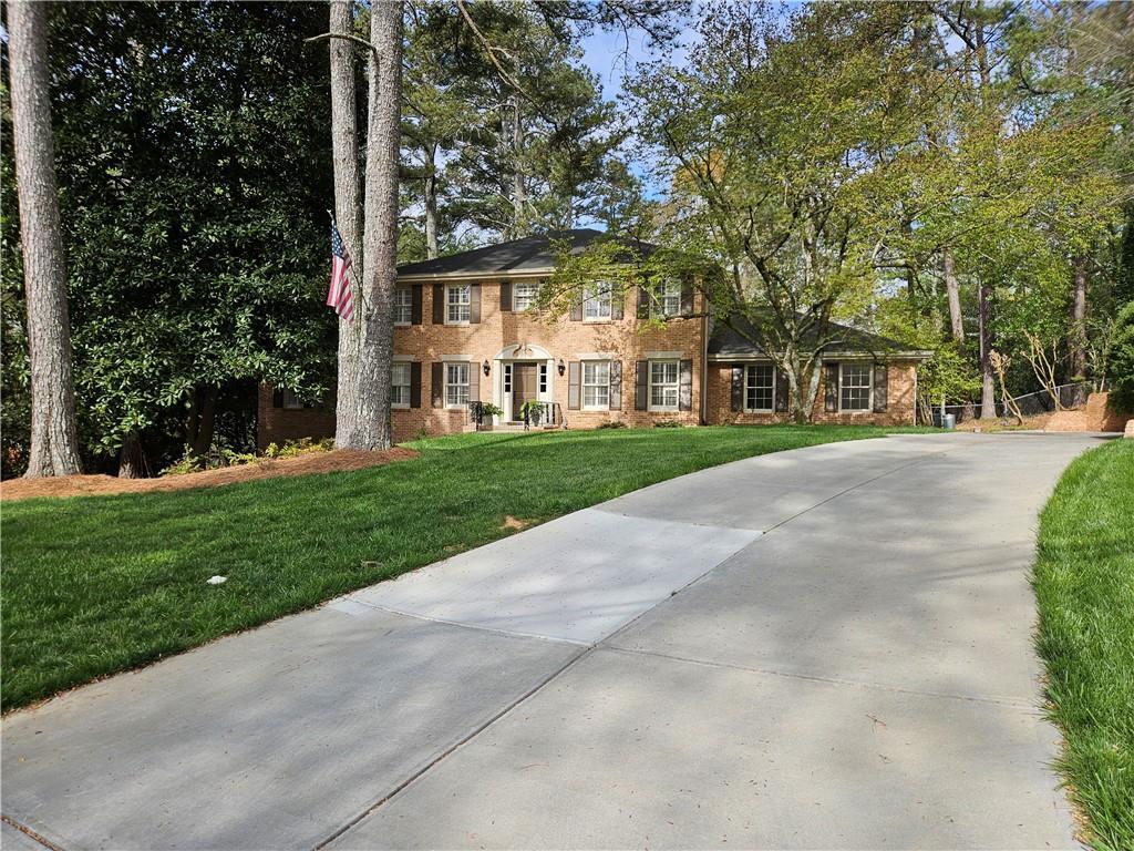 5465 Trowbridge Dr., Atlanta, GA 30338