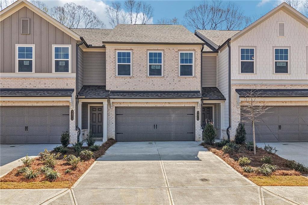 5475 Allegro Ln., Flowery Branch, GA 30542