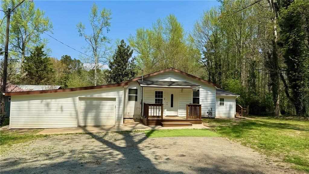 337 Lee Dr., Acworth, GA 30102