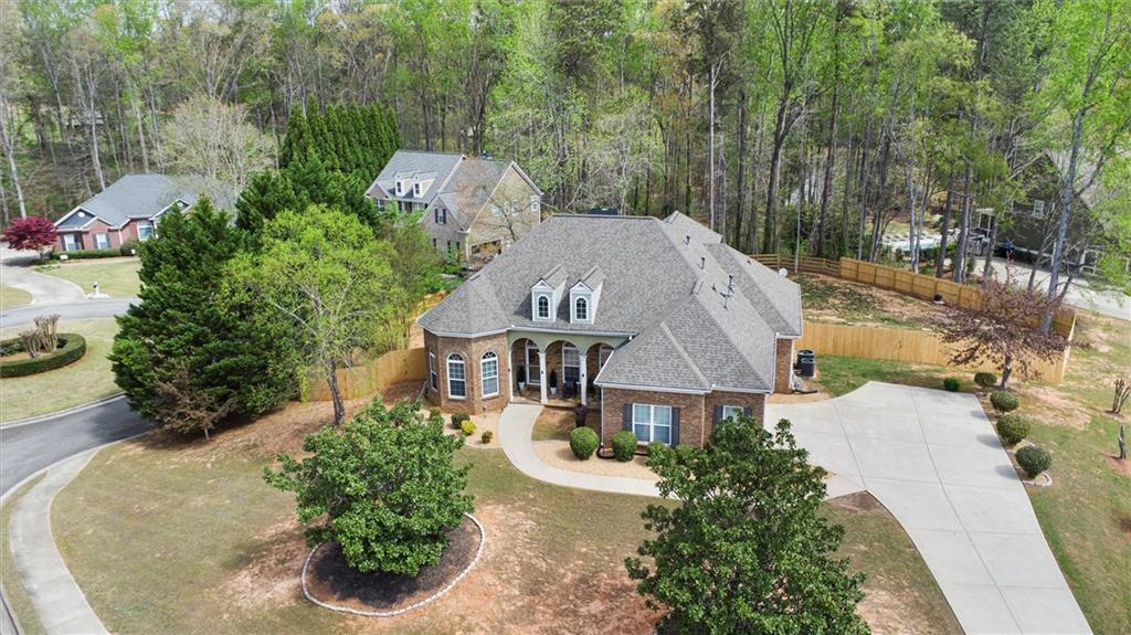 1358 Tamarack Lakes Dr., Powder Springs, GA 30127