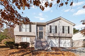 2413 Tolliver Hills Ln, Ellenwood, GA 30294